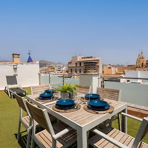 C103 - Sunny Terrace, Old Town Views Apartment
